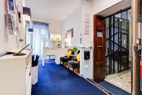 Easy Budget Colosseo image 1