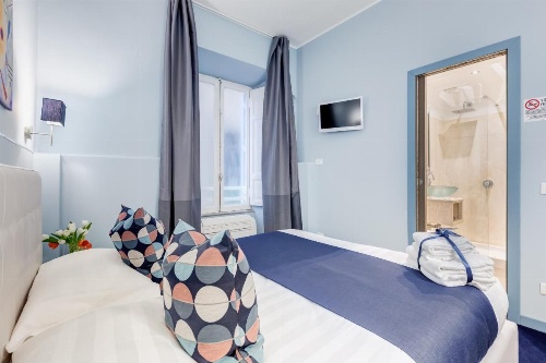 Easy Budget Colosseo image 23