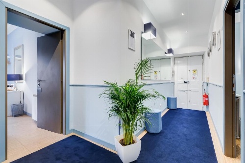 Easy Budget Colosseo image 36